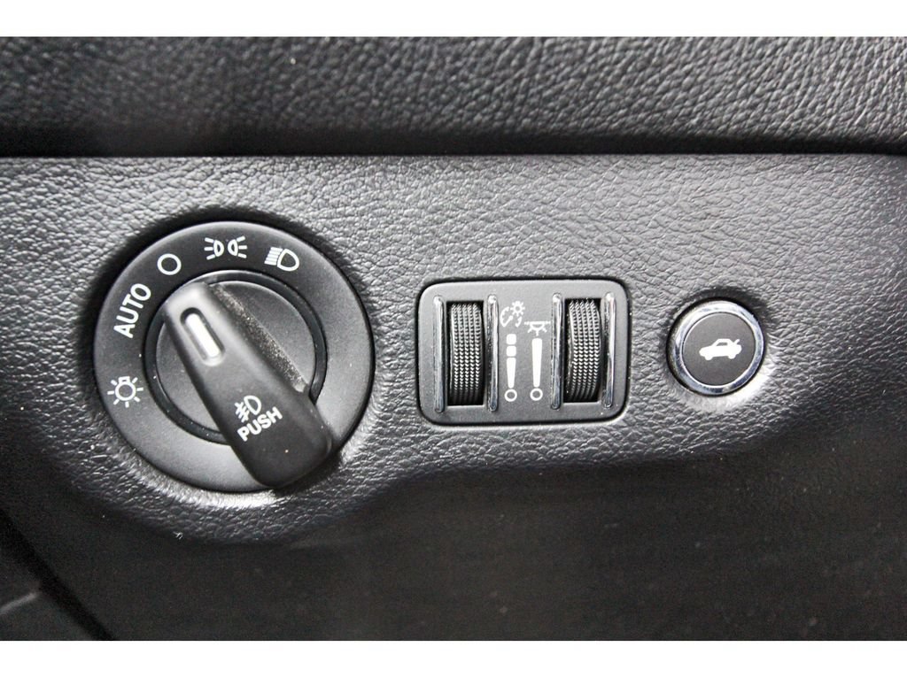 Used 2020 Dodge Challenger SXT w/ Blacktop Package RWD image 21