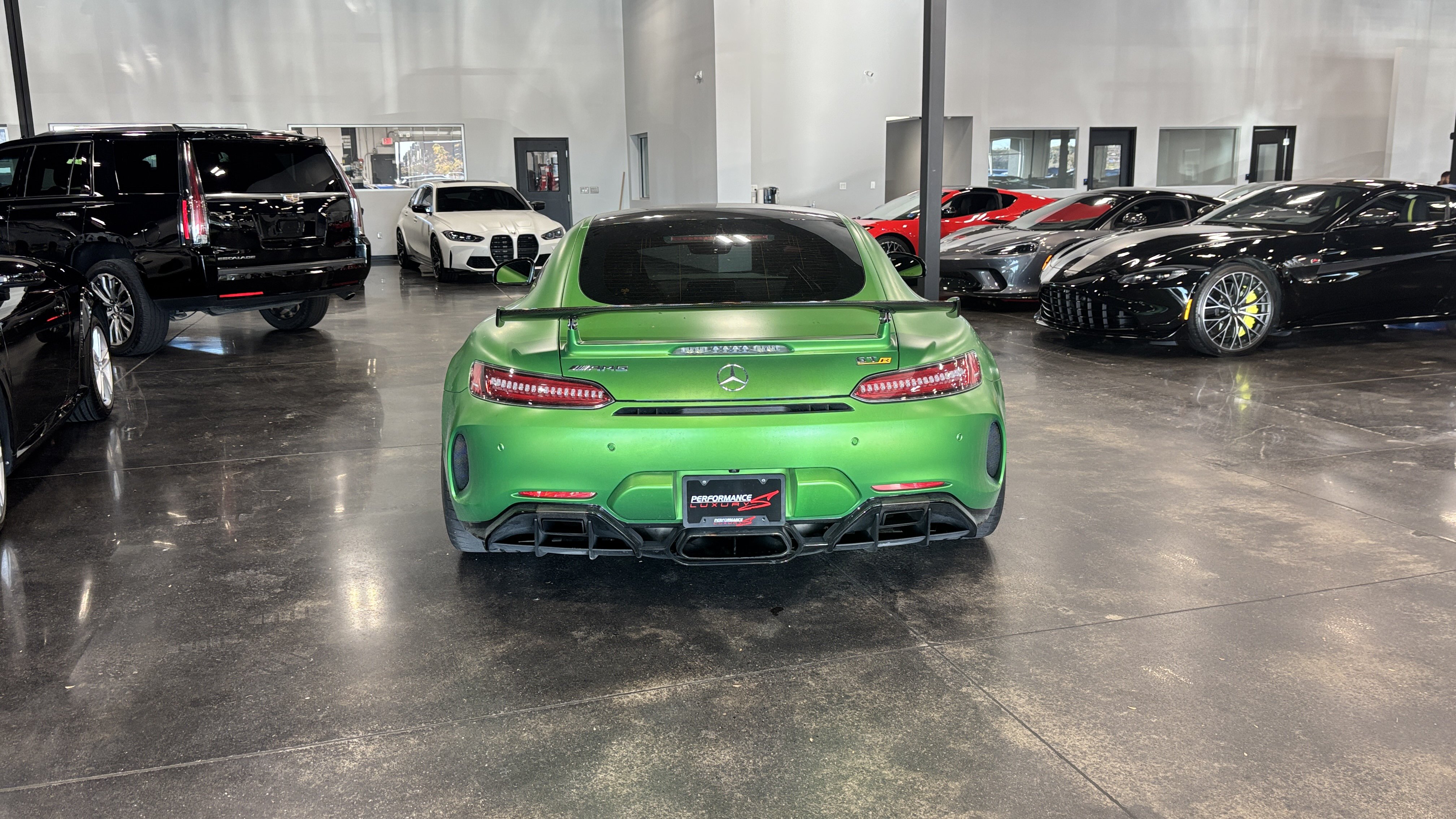 Used 2018 Mercedes-Benz AMG GT R image 4