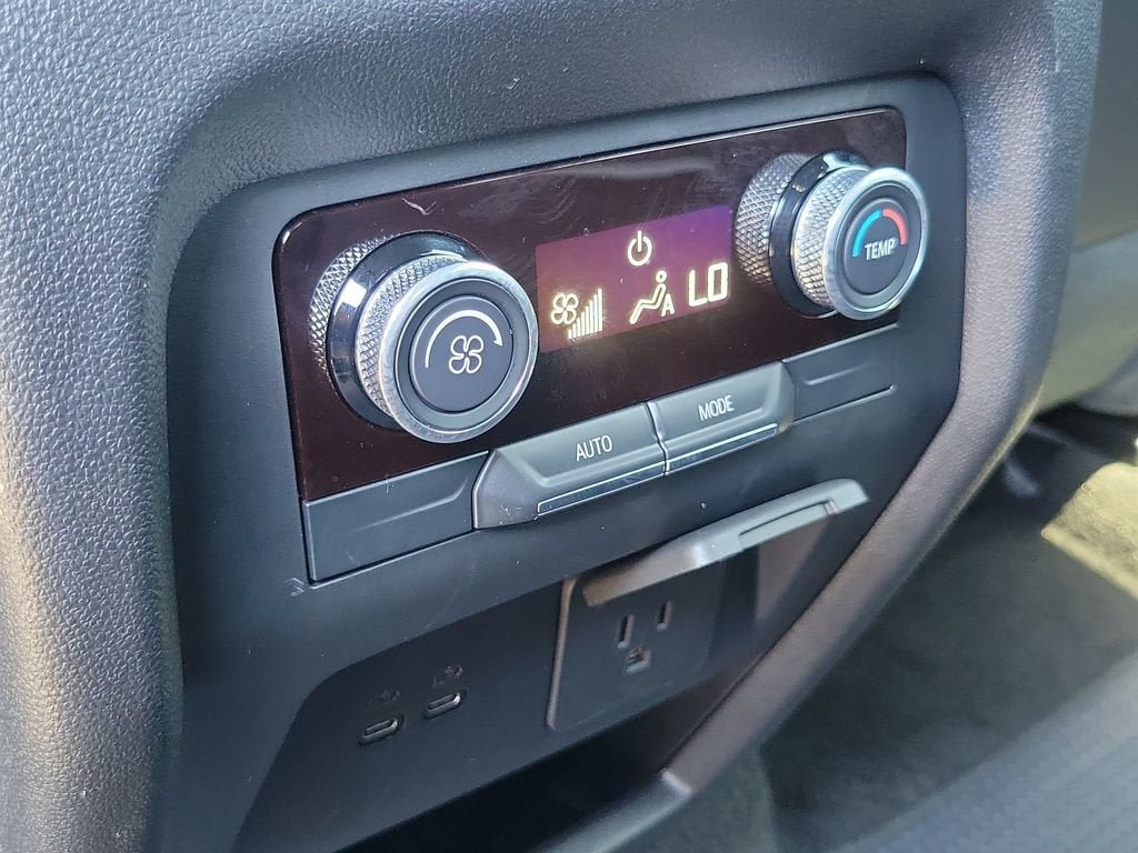 Used 2026 Buick Enclave Sport Touring w/ Power Package FWD image 14