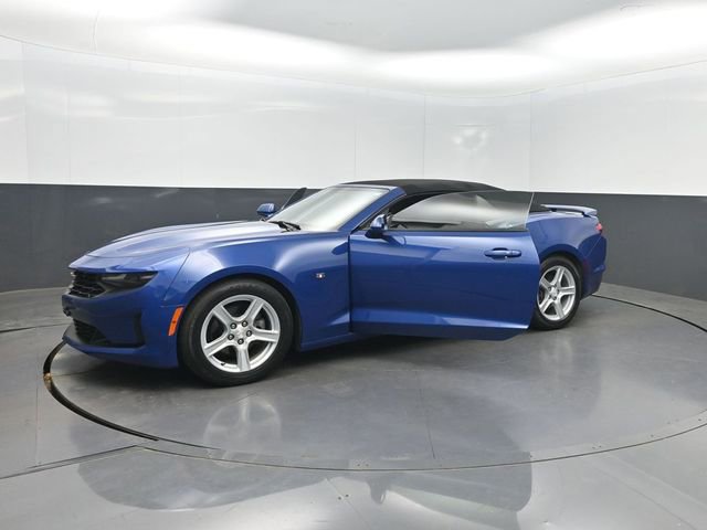 Used 2020 Chevrolet Camaro LT RWD image 33
