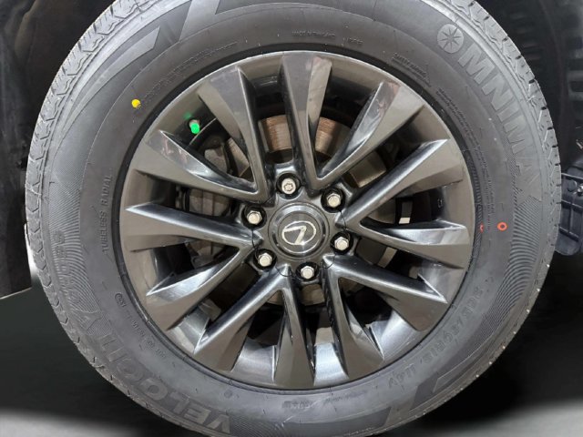 Certified 2023 Lexus GX 460 Premium w/ Premium Package AWD/4WD image 37