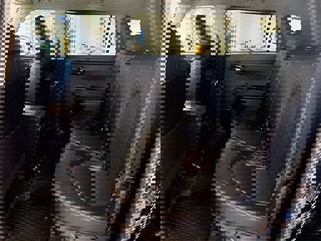 Used 2022 Toyota Highlander XLE image 21