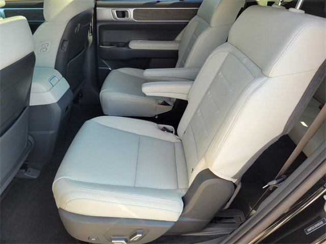 Used 2024 Hyundai Santa Fe Calligraphy image 23