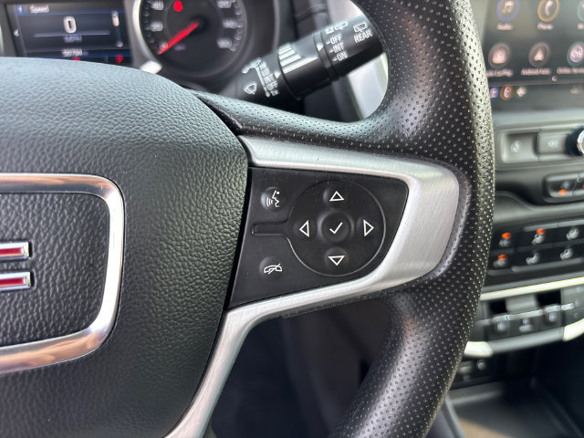 Used 2024 GMC Terrain SLE AWD/4WD image 20