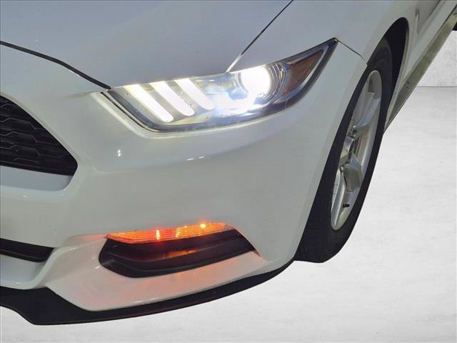 Used 2017 Ford Mustang Convertible RWD image 10