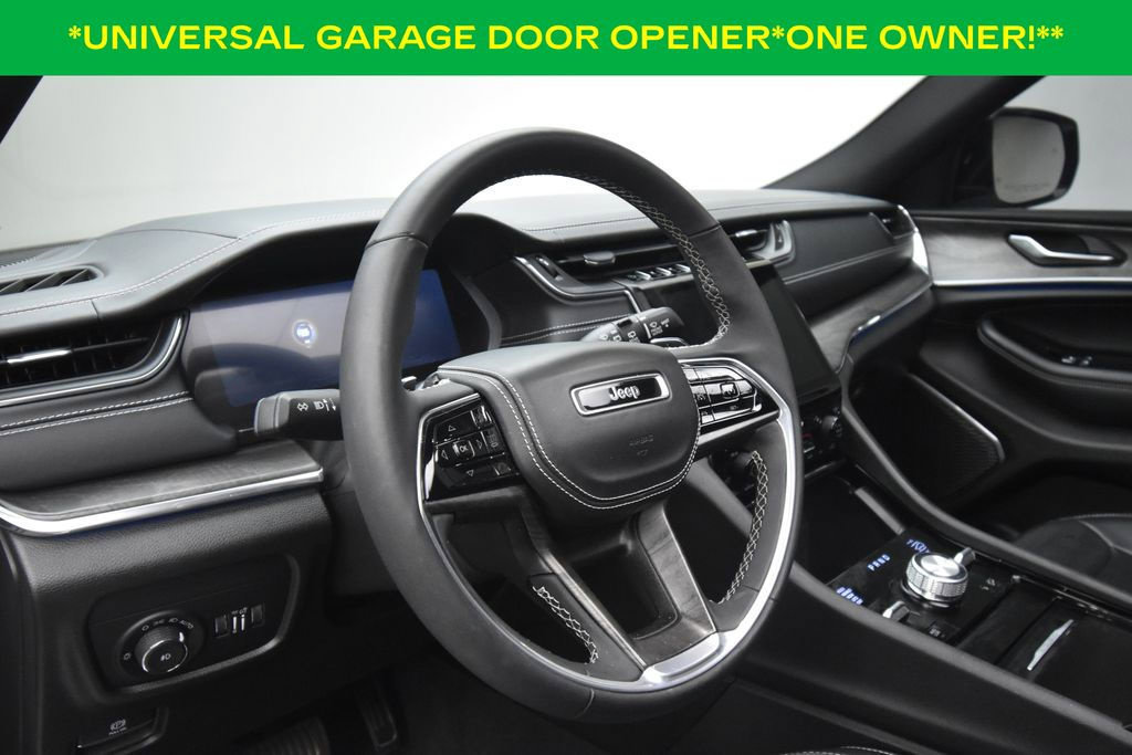 Used 2023 Jeep Grand Cherokee L Overland AWD/4WD image 12