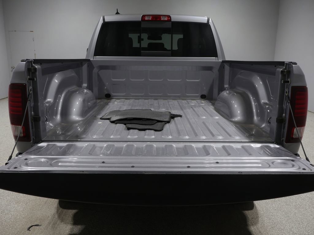 Used 2020 RAM 1500 Classic Warlock w/ Electronics Group AWD/4WD image 4