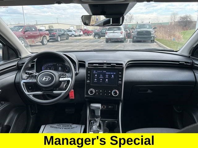 Used 2022 Hyundai Tucson SE AWD/4WD image 35