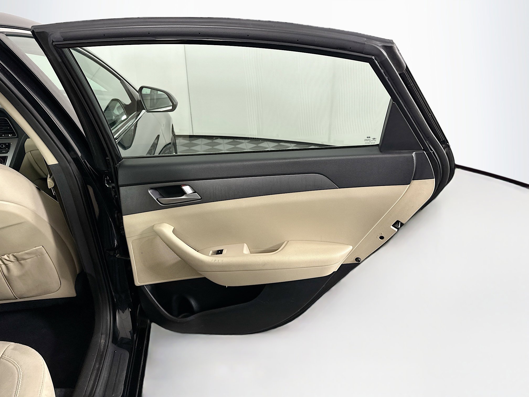 Used 2017 Hyundai Sonata SE image 27