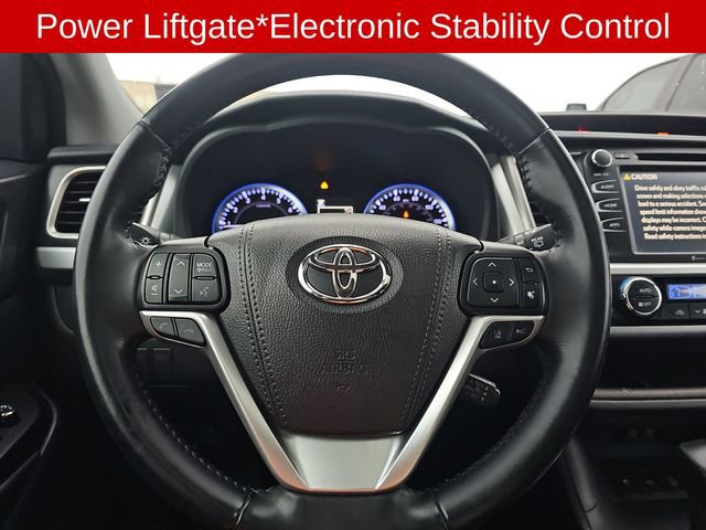 Used 2019 Toyota Highlander XLE image 10
