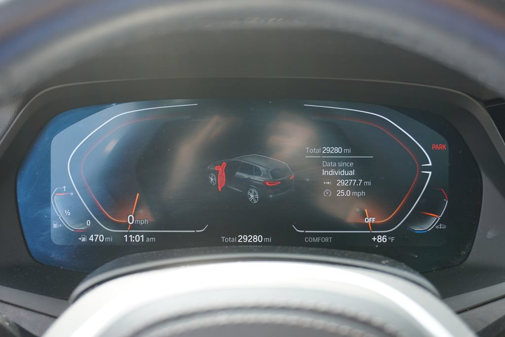 Used 2022 BMW X5 sDrive40i w/ M Sport Package RWD image 17