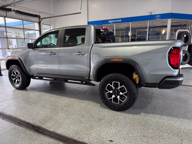 Used 2023 GMC Canyon AT4X AWD/4WD image 5