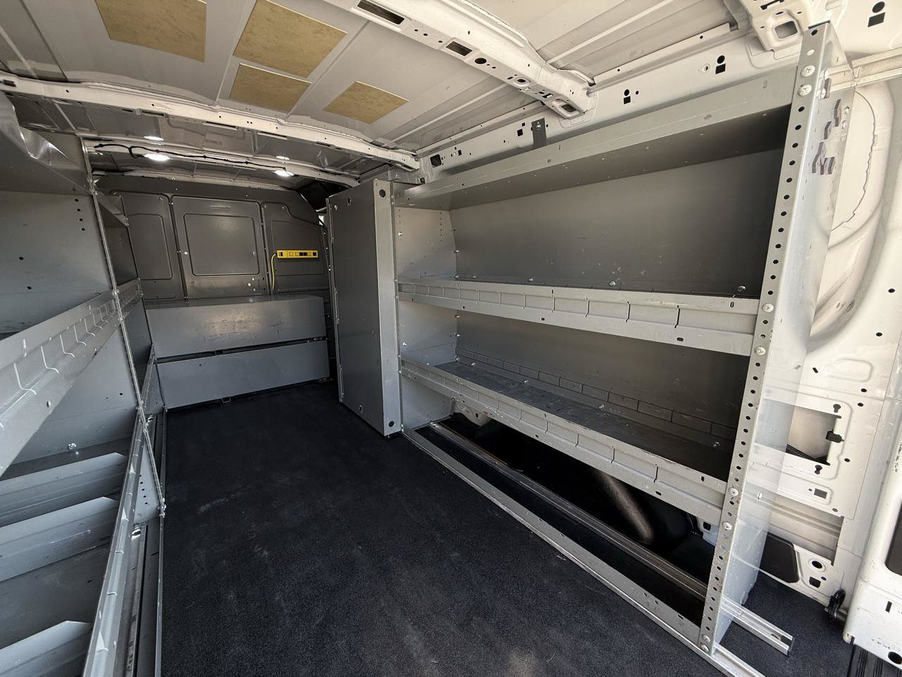 Used 2019 Ford Transit 250 148 Low Roof RWD image 30