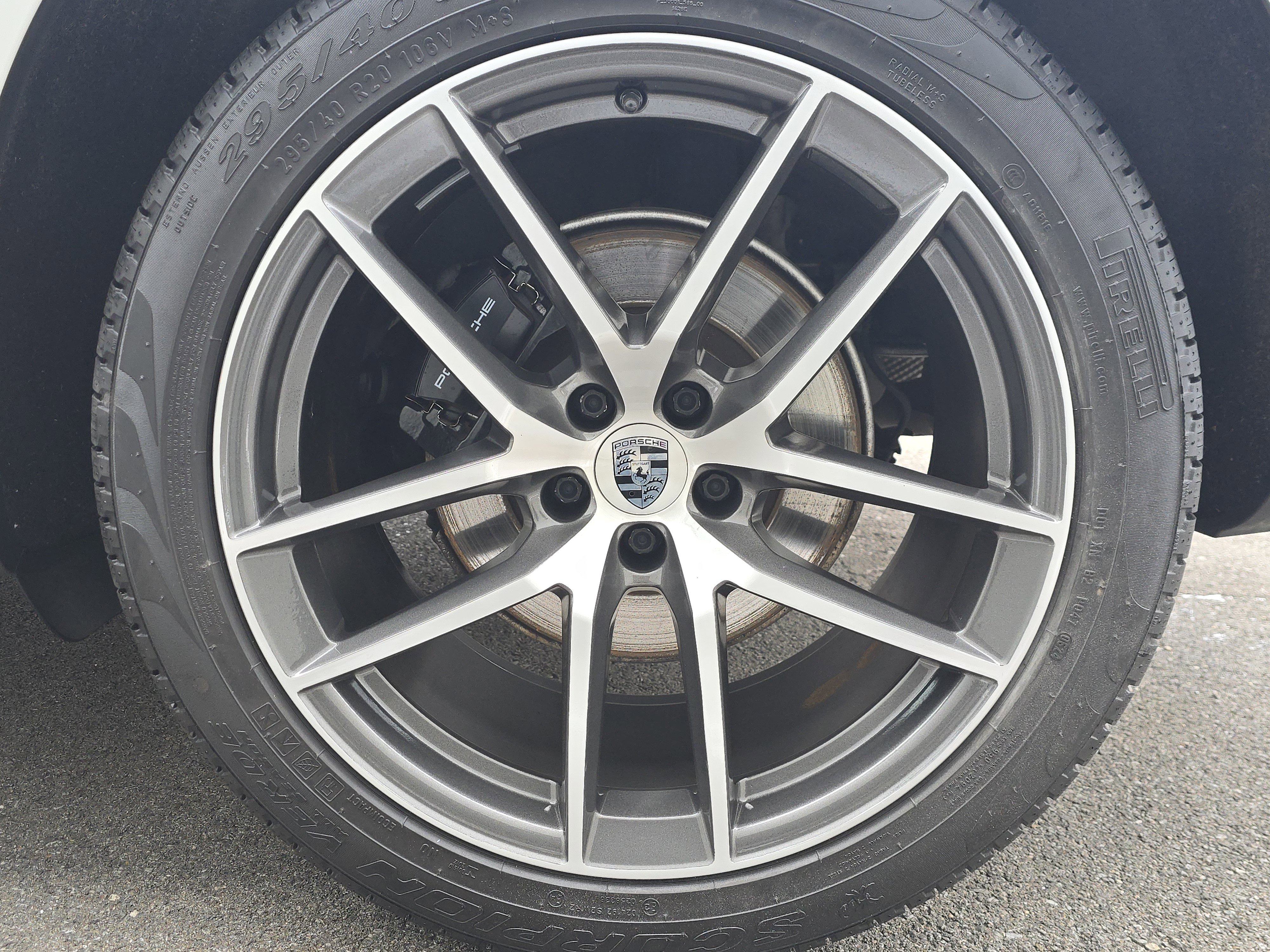 Certified 2023 Porsche Macan image 28