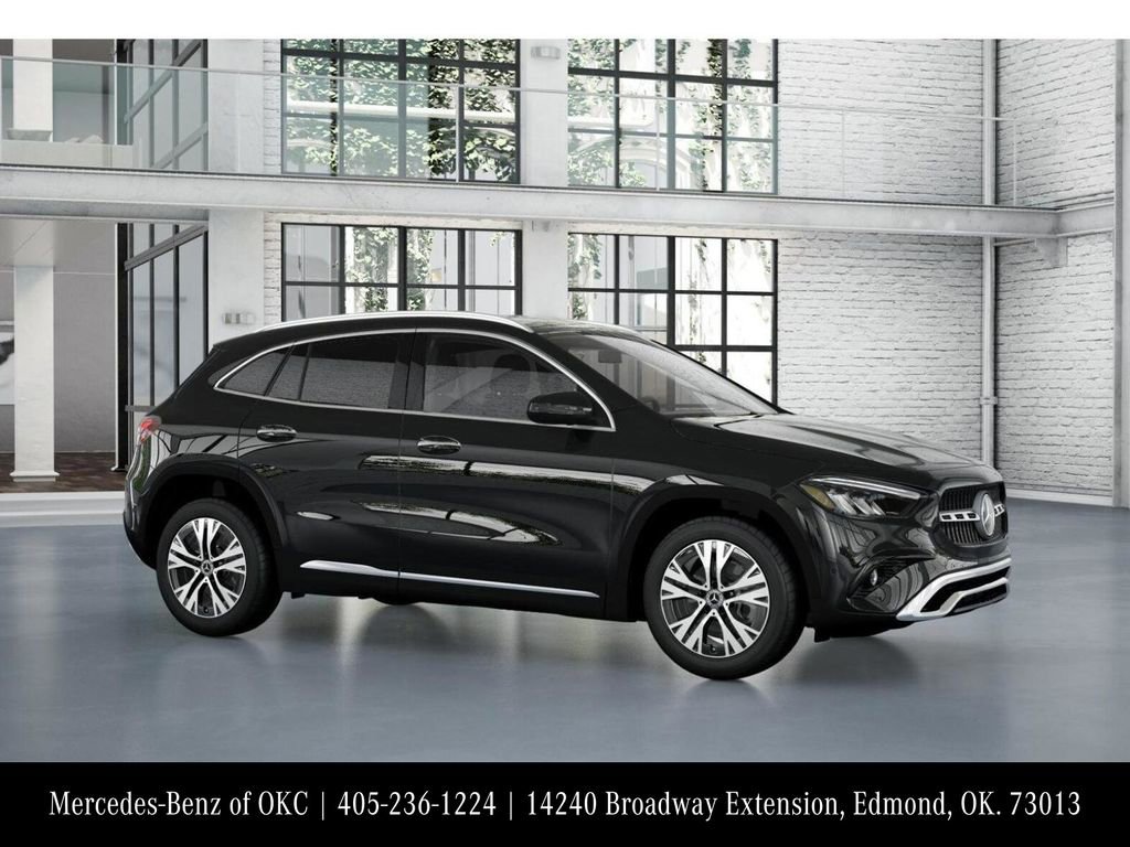 Used 2025 Mercedes-Benz GLA 250 4MATIC image 13