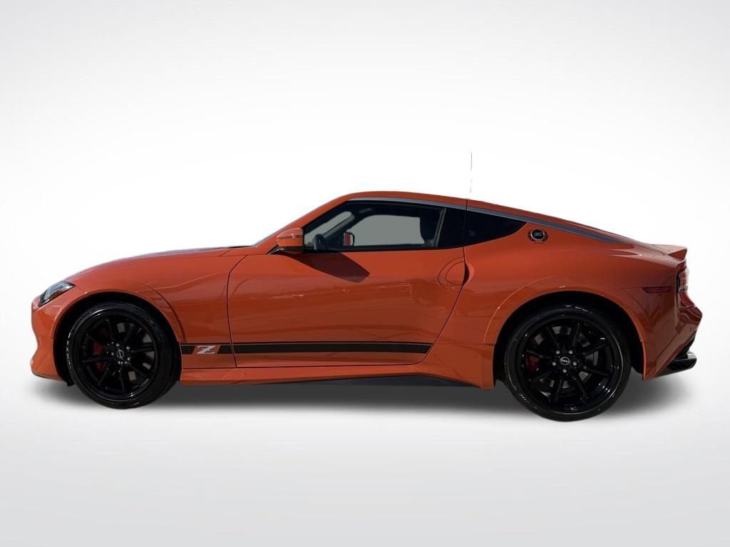 New 2024 Nissan Z Performance w/ Heritage Edition image 2