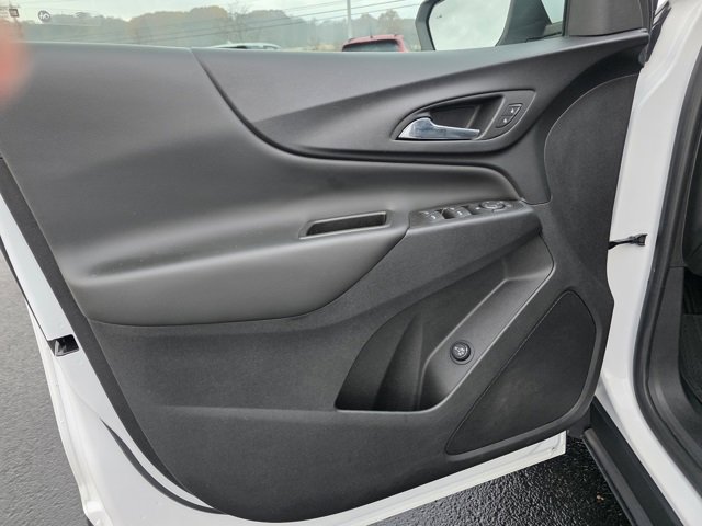 Used 2023 Chevrolet Equinox LT image 15