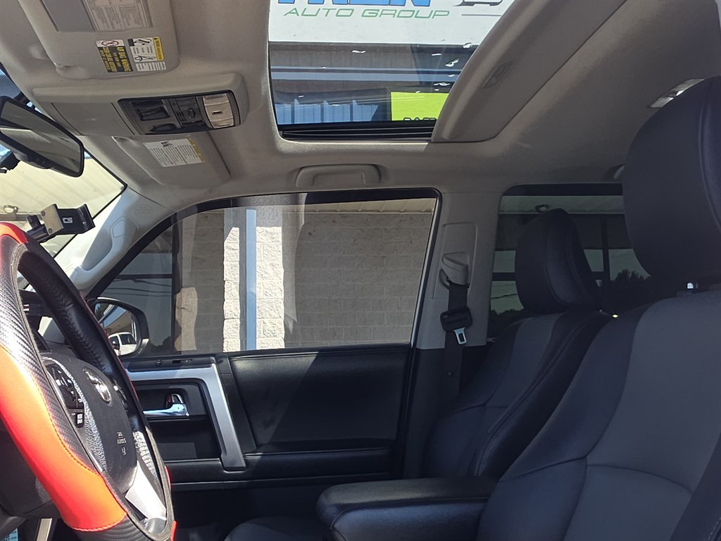 Used 2015 Toyota 4Runner SR5 Premium AWD/4WD image 13