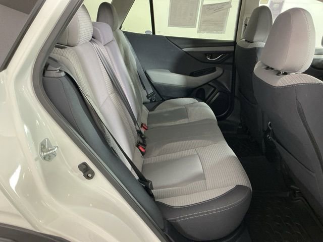 Used 2022 Subaru Outback Premium AWD/4WD image 6