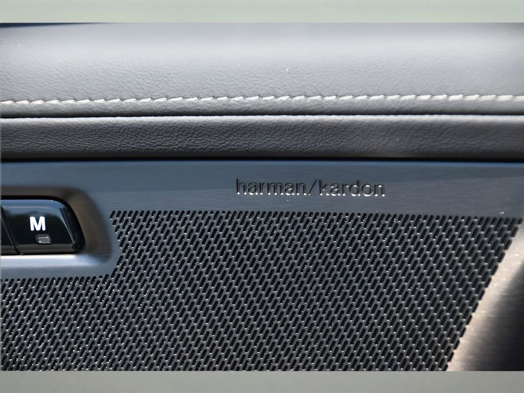 New 2026 Volvo XC90 B6 Plus w/ Protection Package Premier image 28