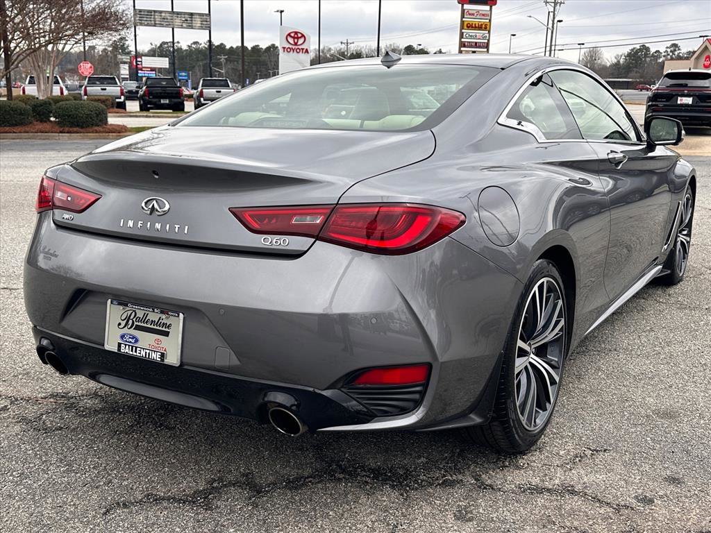 Used 2021 INFINITI Q60 3.0t Luxe w/ Essential Package image 3