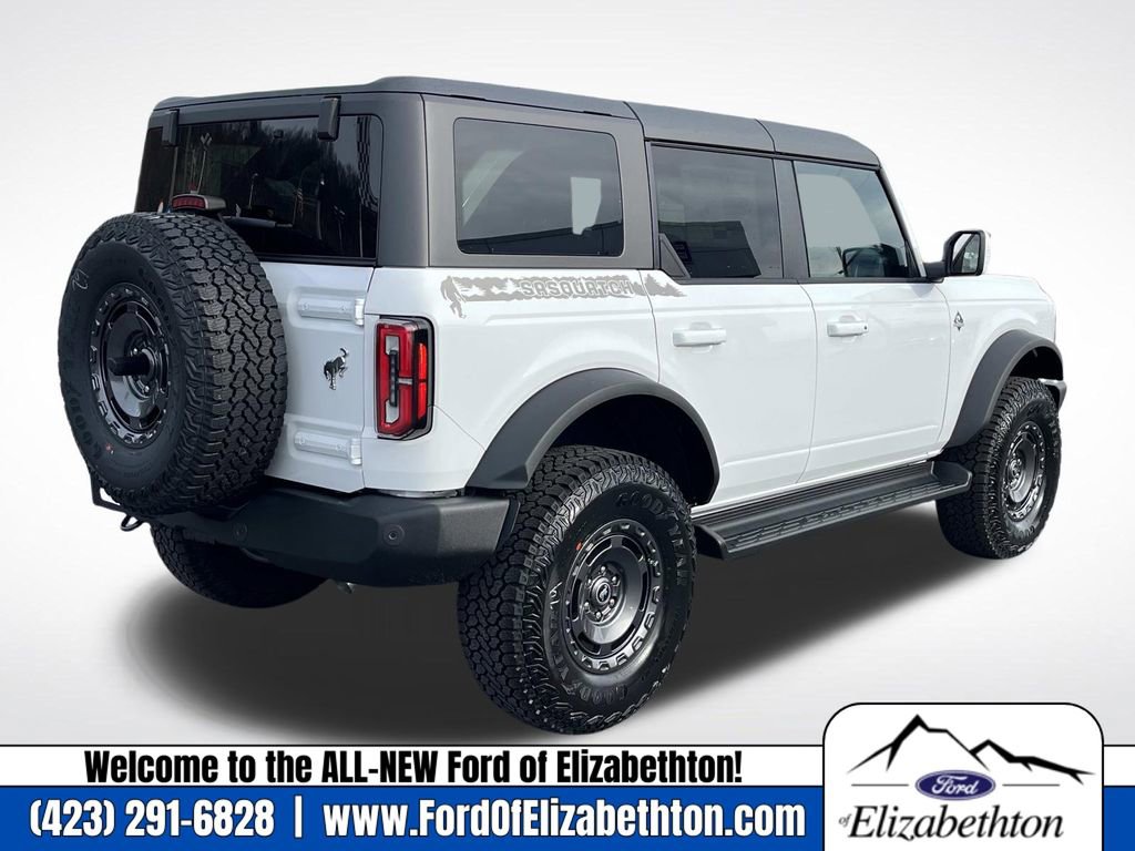 New 2025 Ford Bronco Outer Banks w/ Sasquatch Package image 3