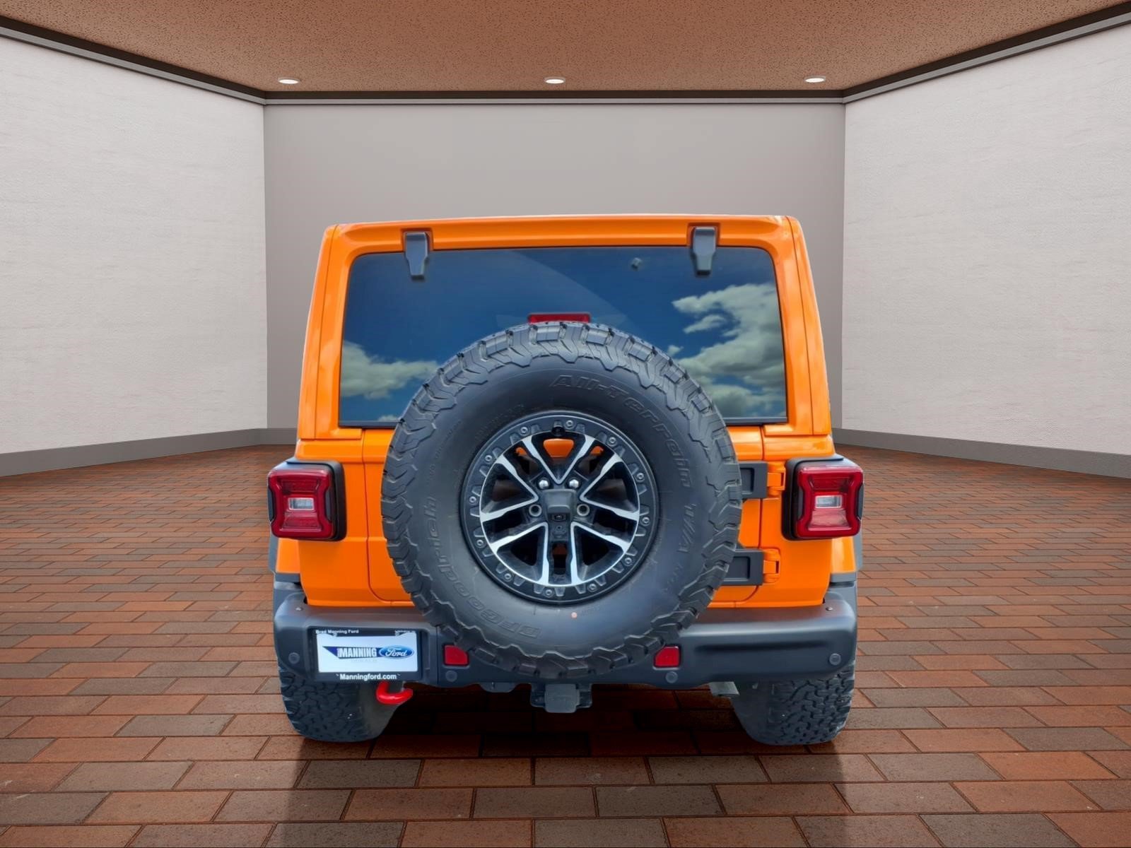 Used 2025 Jeep Wrangler Unlimited Rubicon AWD/4WD image 7