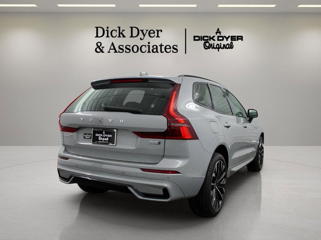 New 2026 Volvo XC60 B5 Ultra w/ Protection Package Premier AWD/4WD image 2