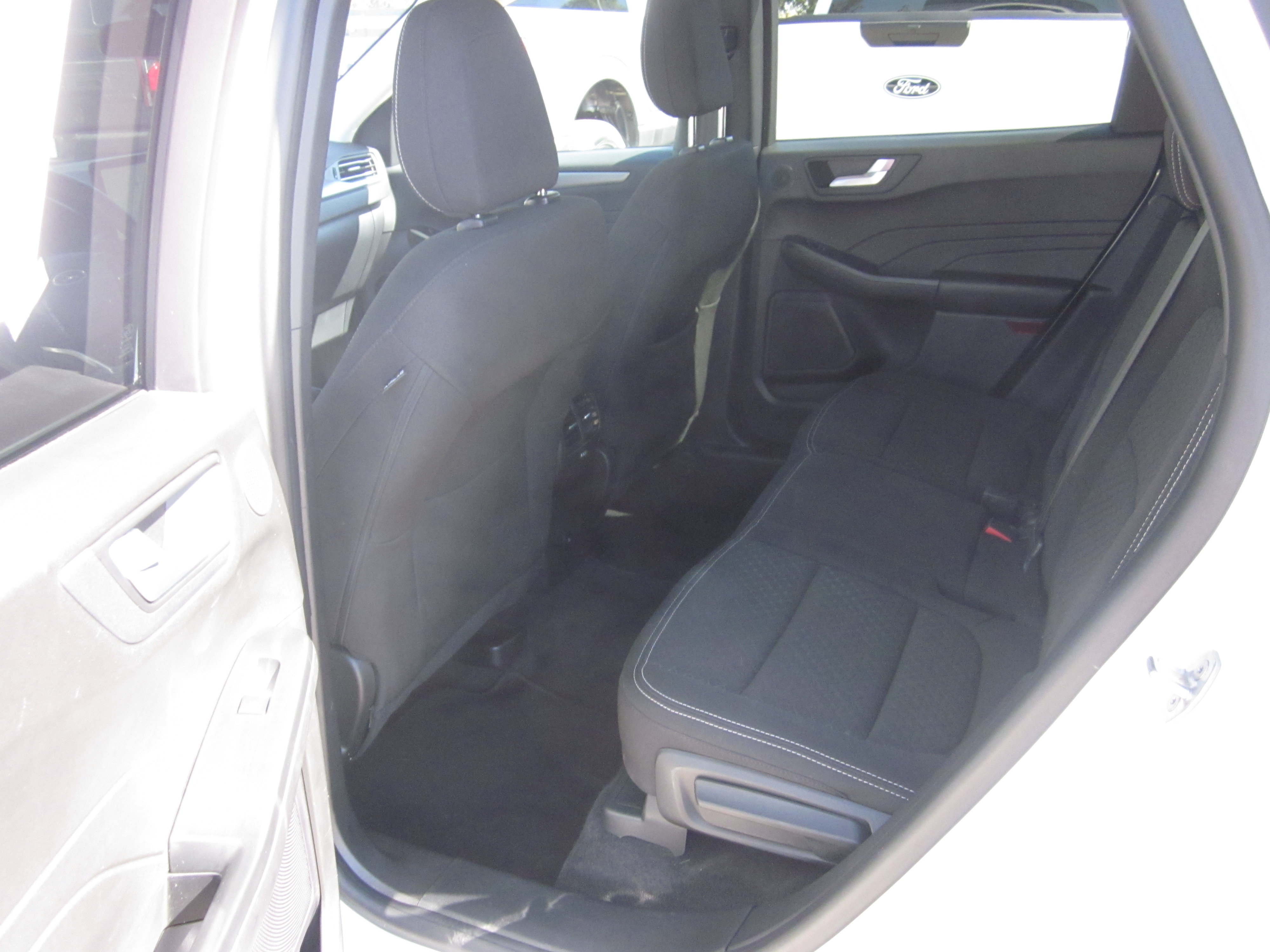 Used 2023 Ford Escape Active w/ Tech Pack #2 AWD/4WD image 11