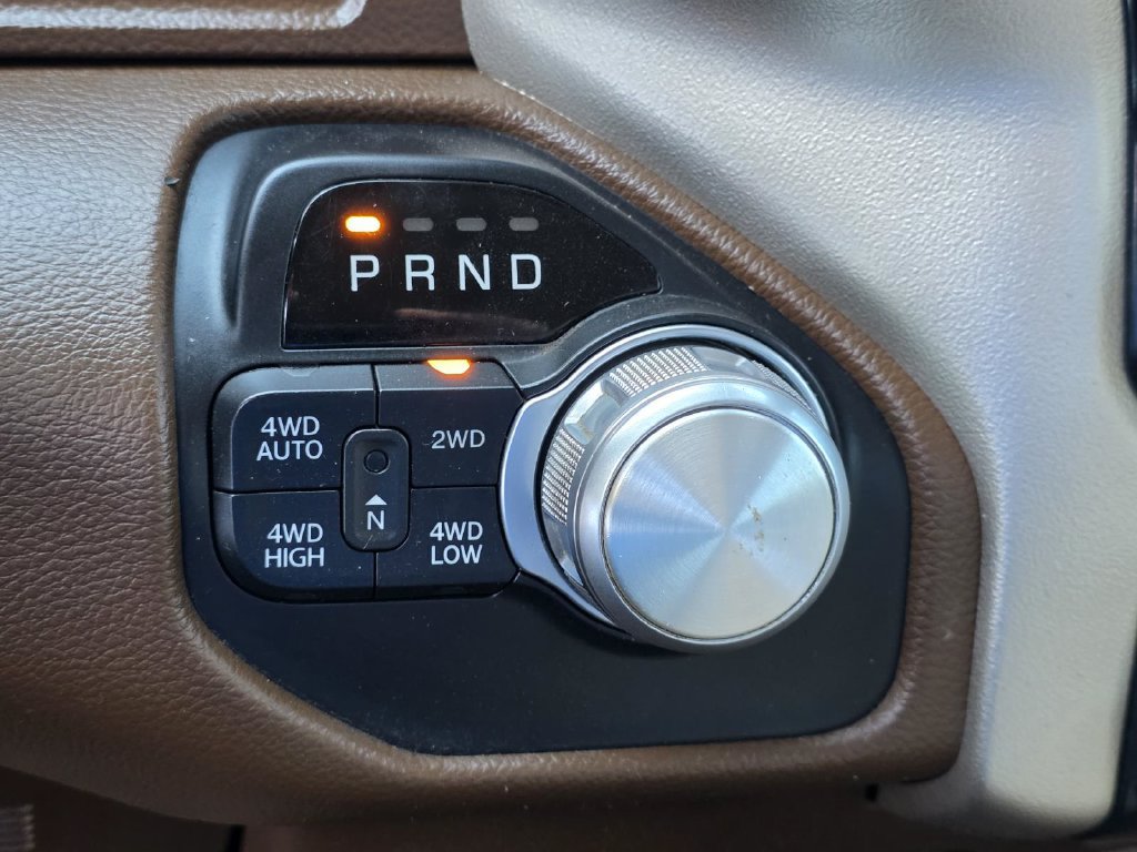 Used 2019 RAM 1500 Laramie AWD/4WD image 25