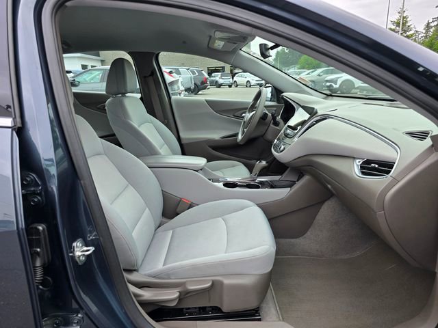 Used 2020 Chevrolet Malibu LT FWD image 12