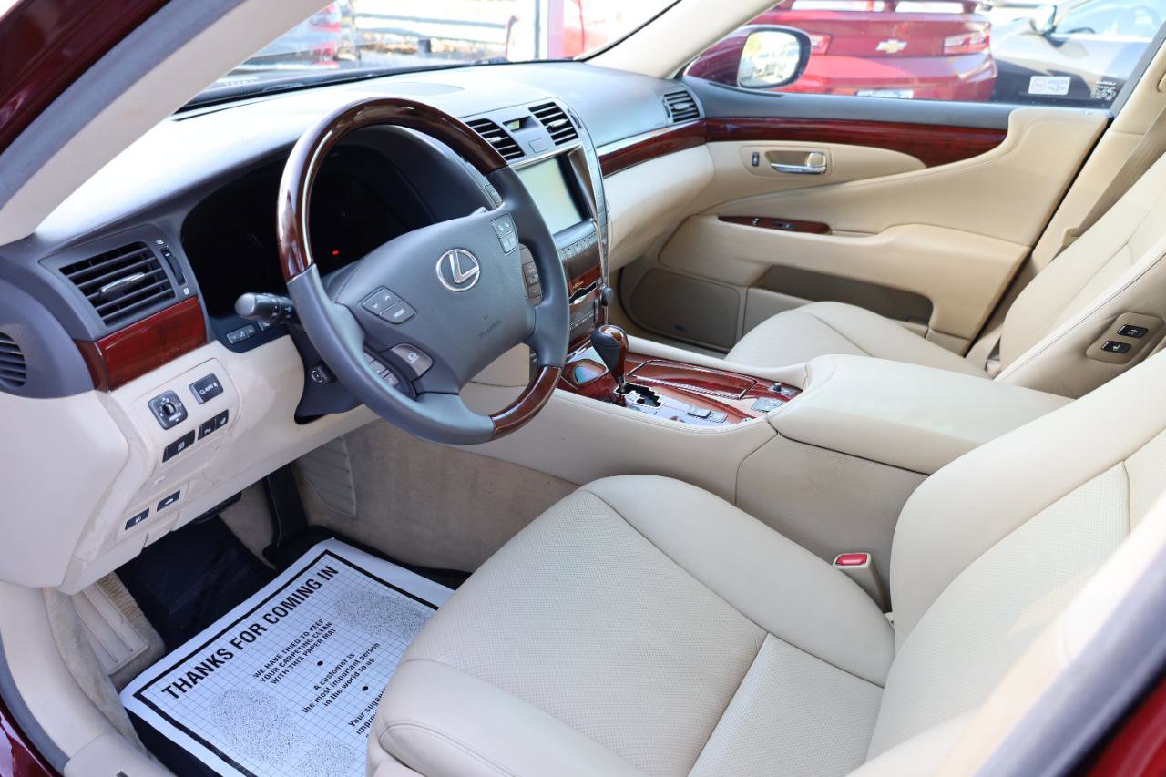 Used 2008 Lexus LS 460 image 9