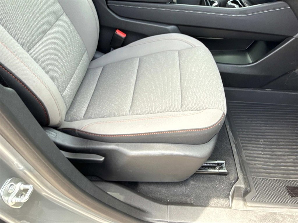 New 2025 Chevrolet Traverse LT w/ Enhanced Driving Package image 27