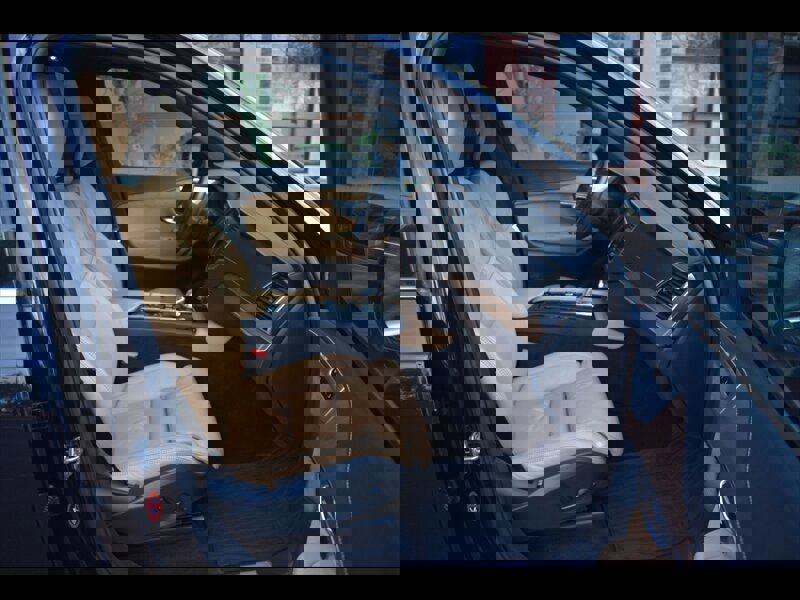 Used 2017 Volvo XC90 T8 Inscription w/ Luxury Package image 33