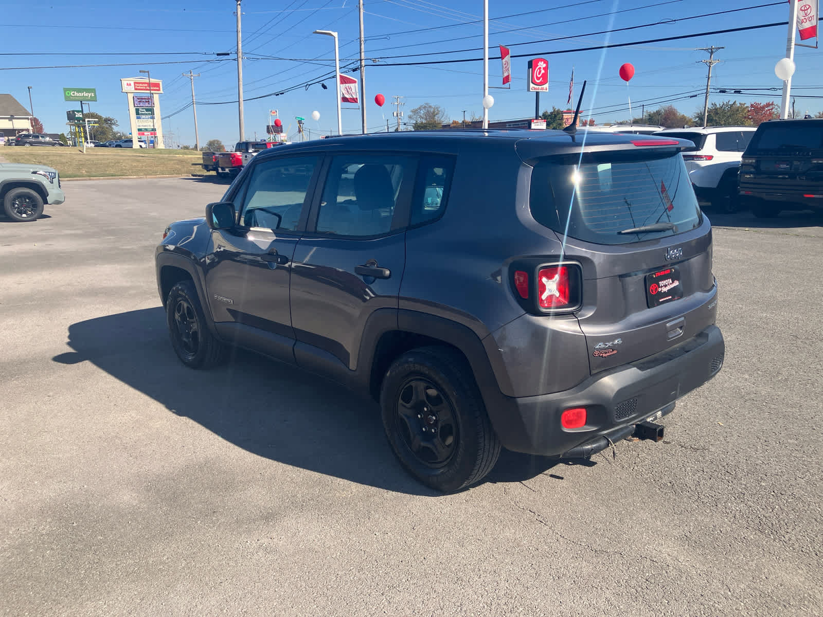 Used 2018 Jeep Renegade Sport w/ Power & Air Group AWD/4WD image 5