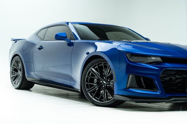 Used 2018 Chevrolet Camaro ZL1 image 3