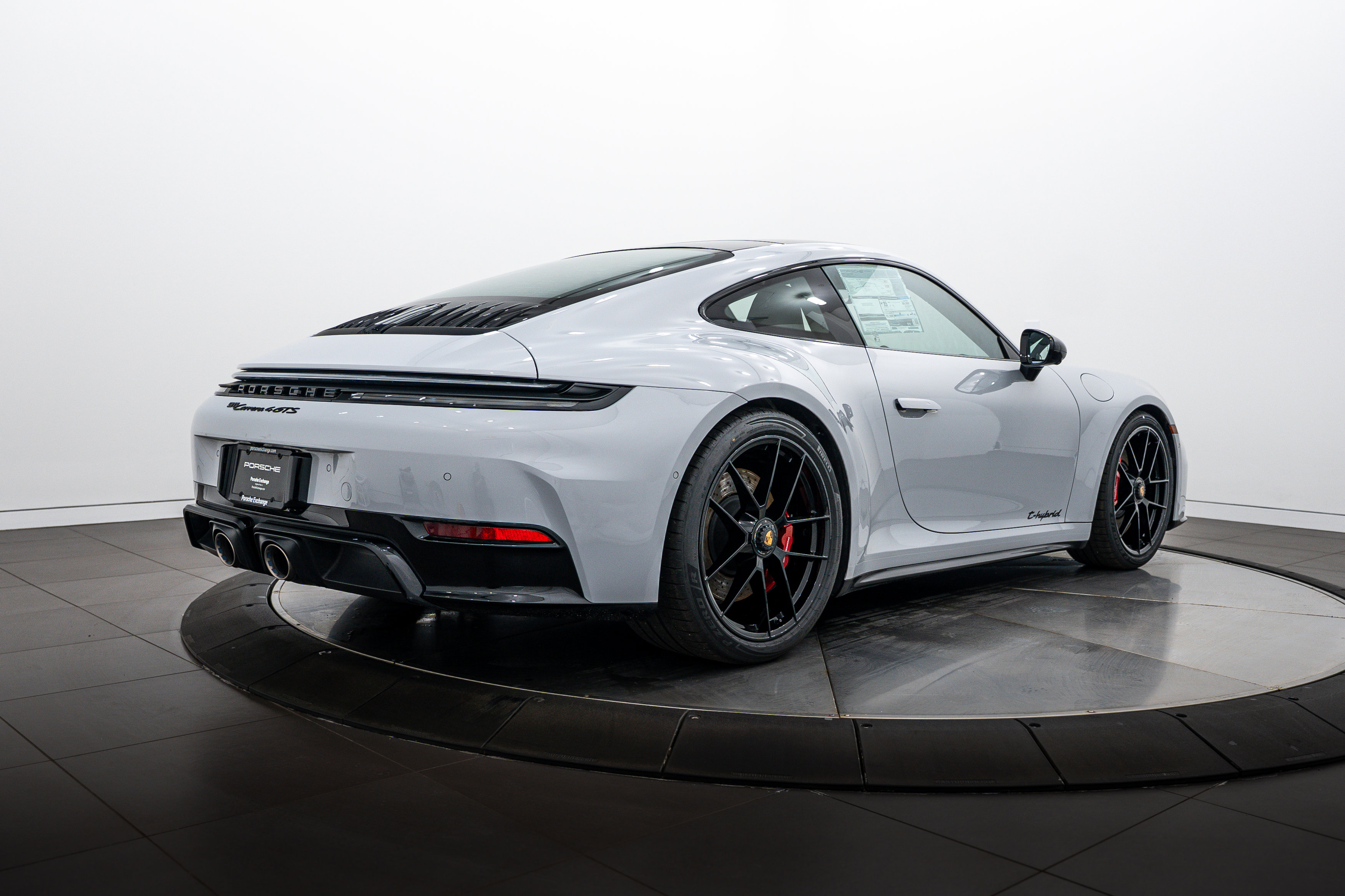 New 2026 Porsche 911 Carrera 4 GTS image 7