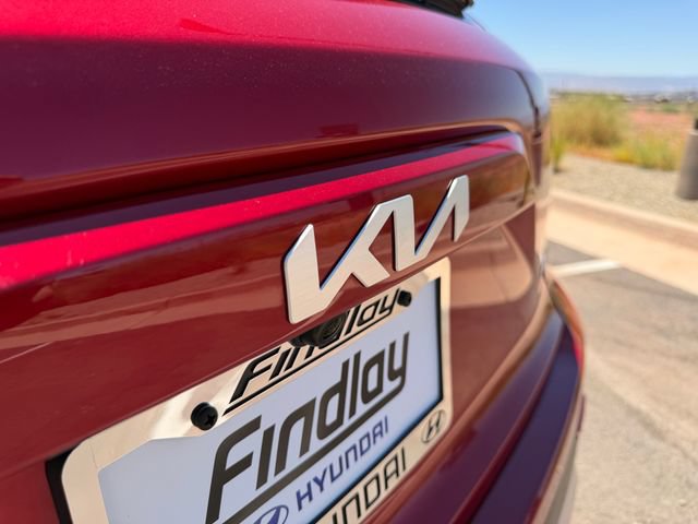 Used 2024 Kia Niro EX FWD image 19
