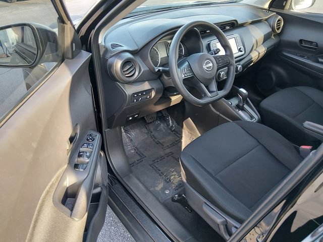 Certified 2023 Nissan Kicks S FWD image 9