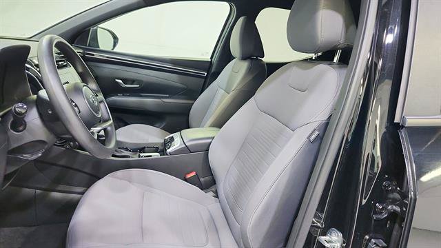 Used 2024 Hyundai Santa Cruz SEL FWD image 11