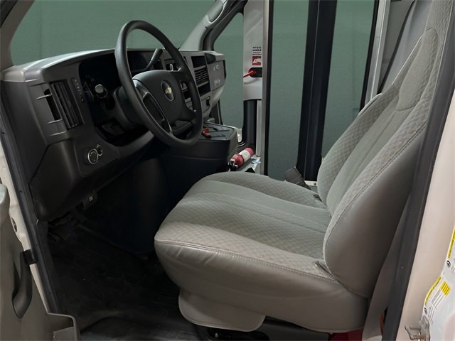 Used 2009 Chevrolet Express 3500 w/ School Bus Package image 10