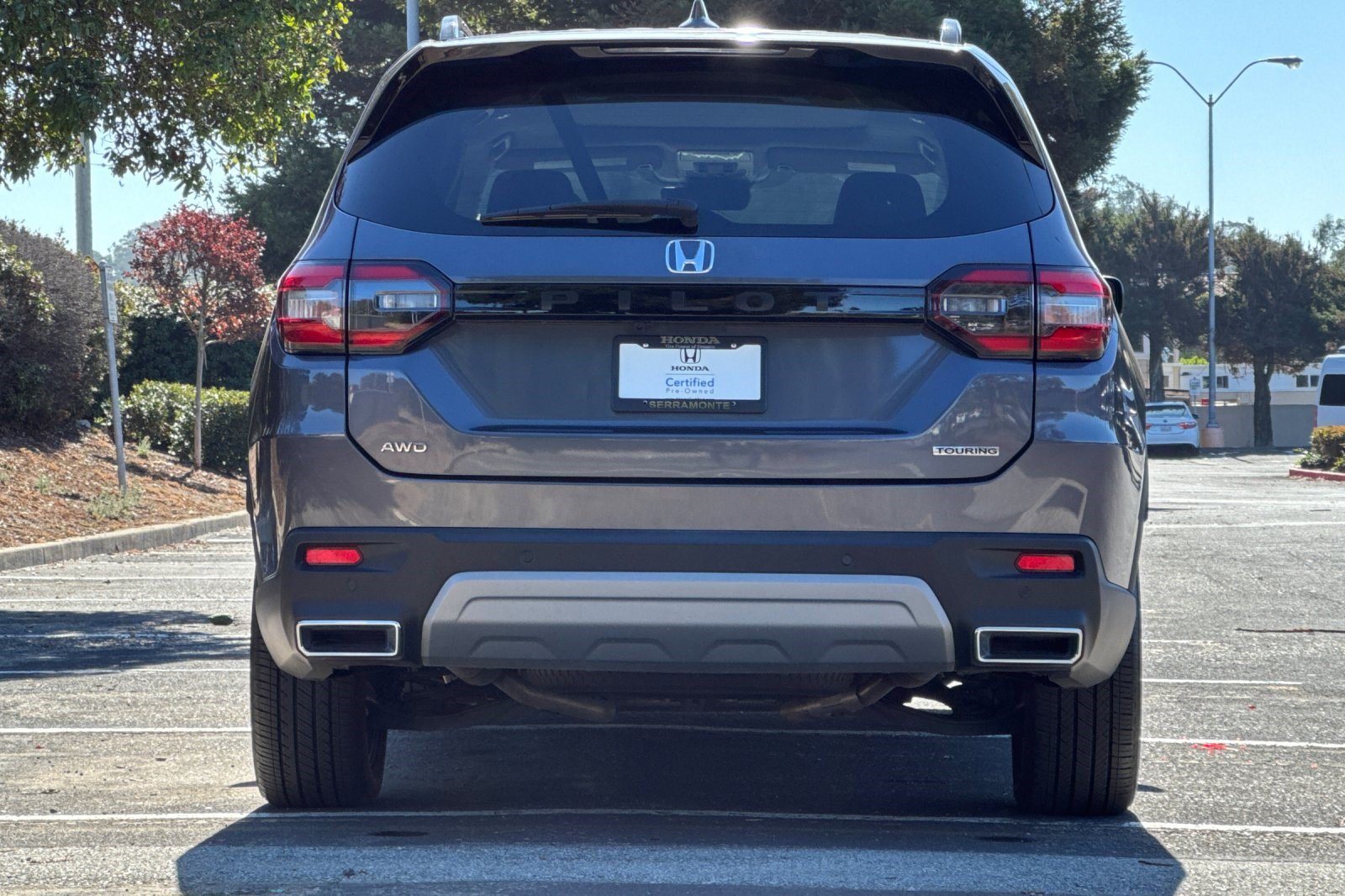 Used 2025 Honda Pilot Touring image 9