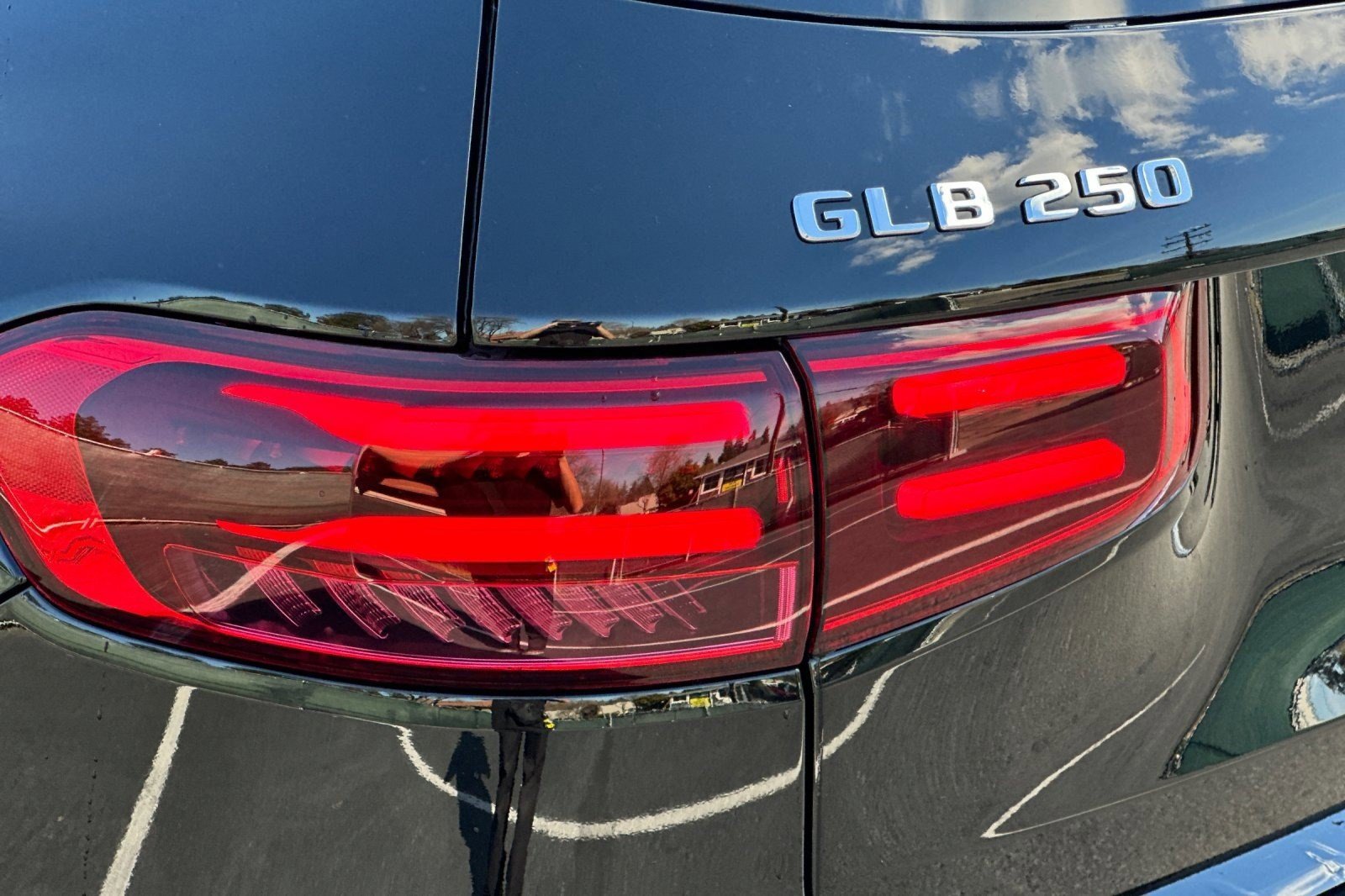 New 2026 Mercedes-Benz GLB 250 image 13