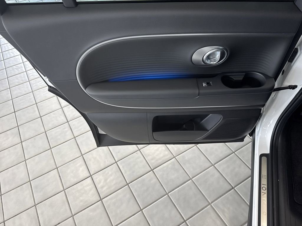 New 2026 Hyundai Ioniq 9 SEL AWD/4WD image 21