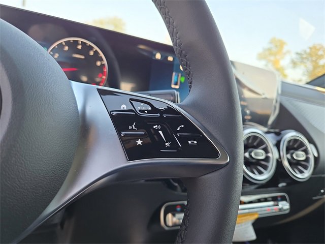 New 2026 Mercedes-Benz GLA 250 4MATIC image 19