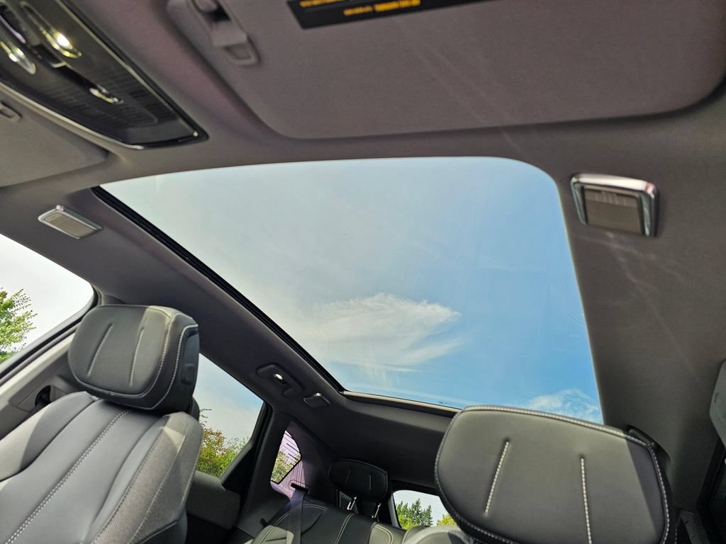 New 2026 Cadillac Optiq Sport 1 AWD/4WD image 21