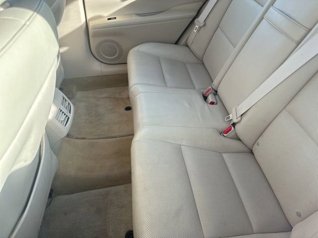 Used 2013 Lexus ES 350 w/ Luxury Pkg FWD image 6