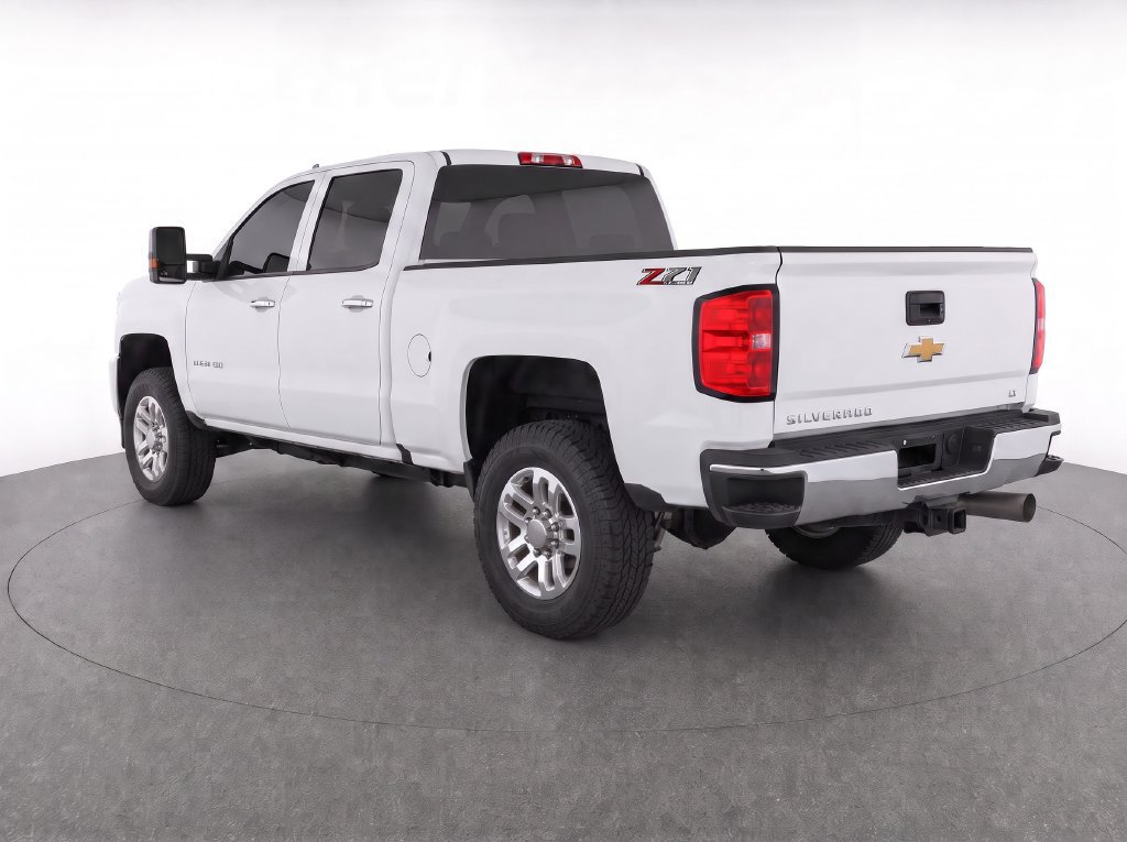 Used 2019 Chevrolet Silverado 3500 LT w/ LT Convenience Package AWD/4WD image 6
