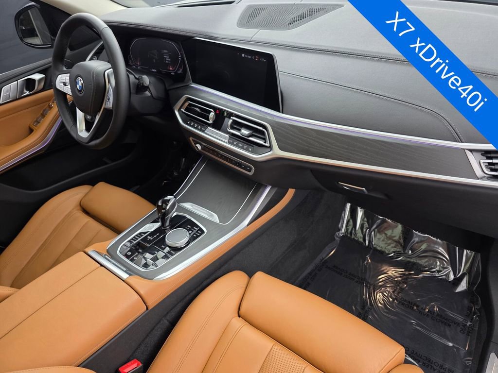 Used 2022 BMW X7 xDrive40i w/ Premium Package image 32
