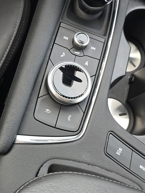 Used 2024 Cadillac XT6 Premium Luxury w/ LPO, Floor Liner Package AWD/4WD image 44